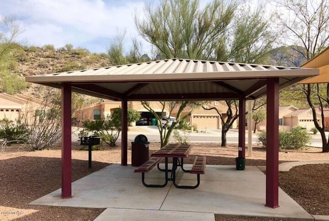 Building Photo - 2289 E Stone Stable Dr