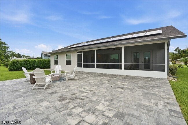 Building Photo - 132 Bordeaux Cir