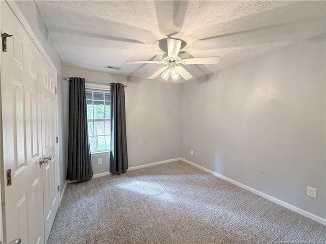 Building Photo - 3083 Carolina Way