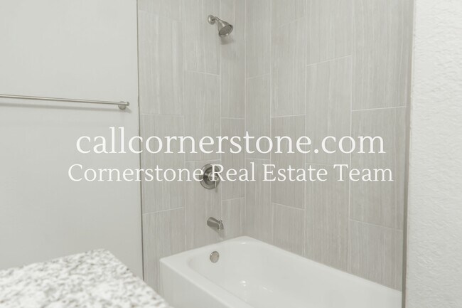 Building Photo - 4877 Bluestem Dr