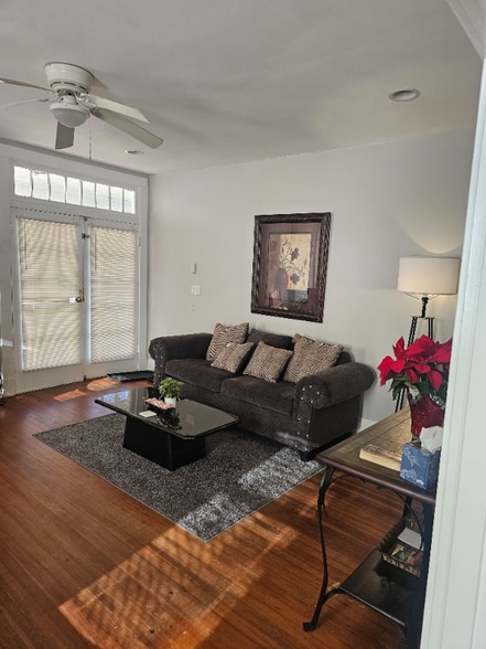 Building Photo - 104 Washington Ave