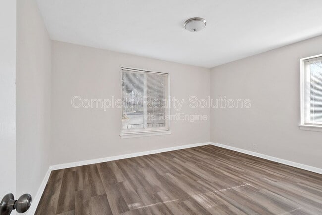 Building Photo - 7720 Ahern Ave