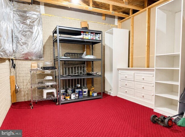 Building Photo - 6556 Ridgeborne Dr