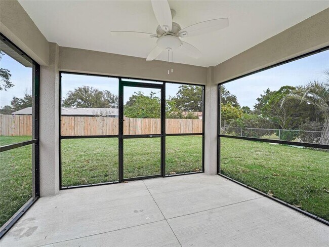 Building Photo - 563 Marion Oaks Blvd