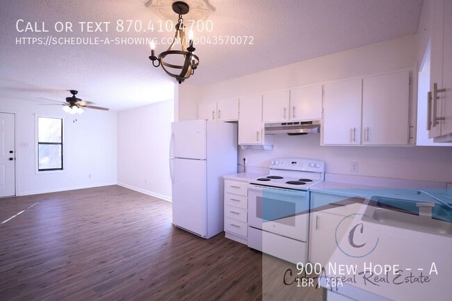 Building Photo - Beautifully renovated 1 bed / 1 bath duple...