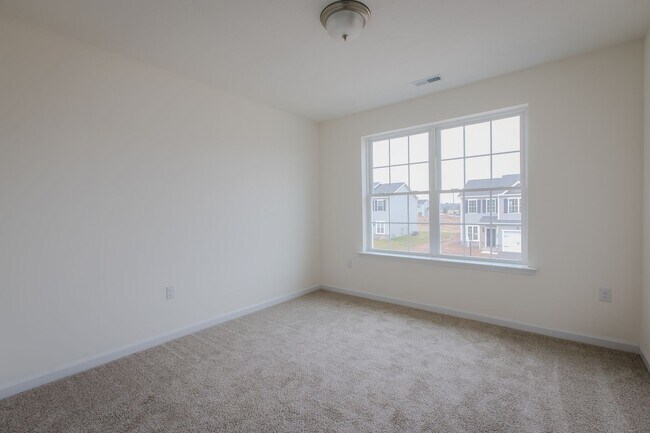 Building Photo - Dover Duplex Near York, PA!