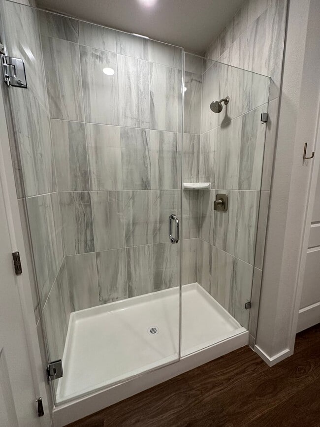 Building Photo - 4888 Denys Dr.