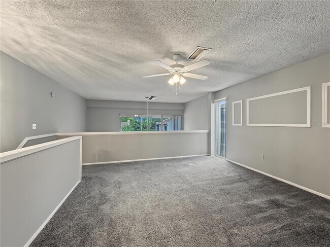 Building Photo - 566 Orange Dr