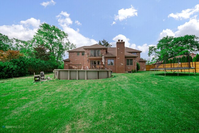 Building Photo - 404 W Camp McDonald Rd