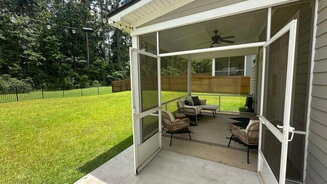 Building Photo - 3809 Ardmore Ln