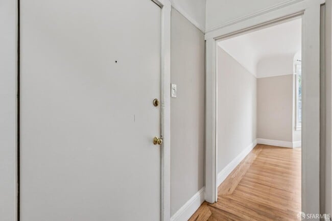 Building Photo - 2888 Folsom St