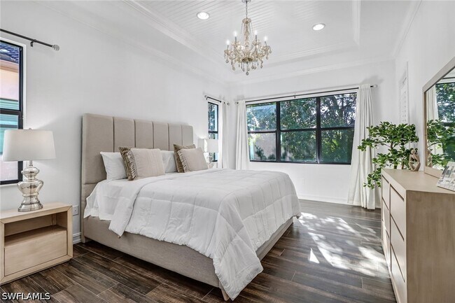 Building Photo - 9264 Glenforest Dr