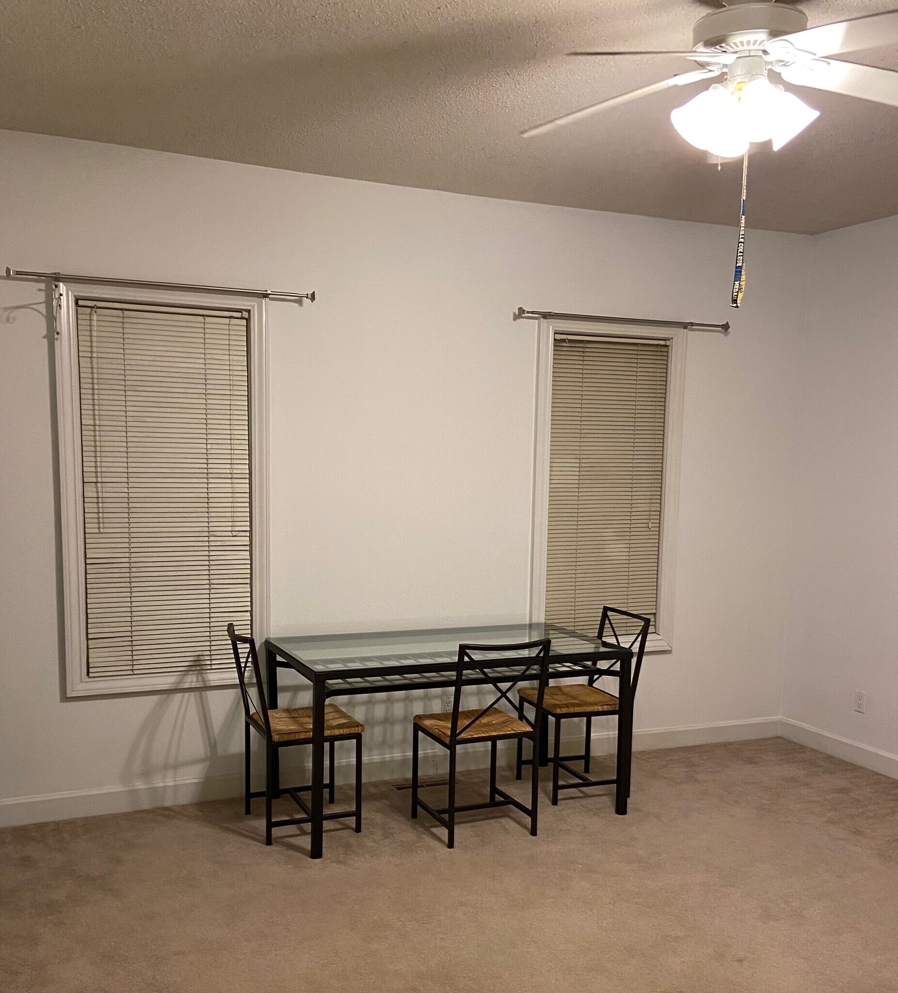 Building Photo - 60 Mariner St