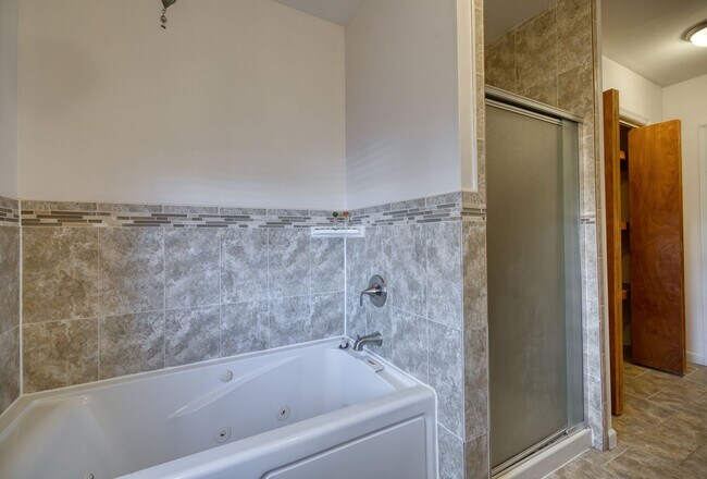 Building Photo - Storybook Tudor New Renovated | Two Full Kitchens | Full Finished Basement