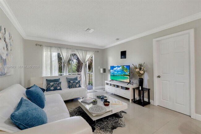 Building Photo - 1001 NW 45th St