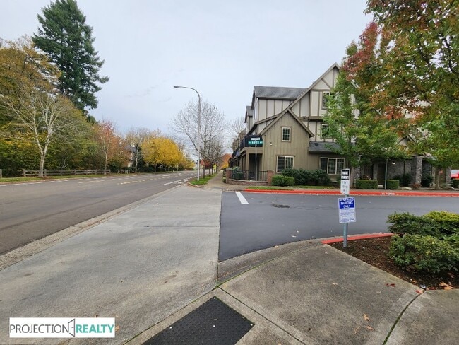 Building Photo - 8061 NE Rockne Way