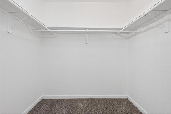 Building Photo - 7521 Dyer St