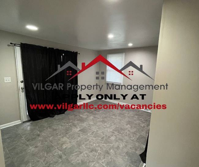 Building Photo - Step into this fully refreshed 5-bedroom, ...