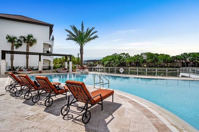 Building Photo - 5365 Harborside Dr