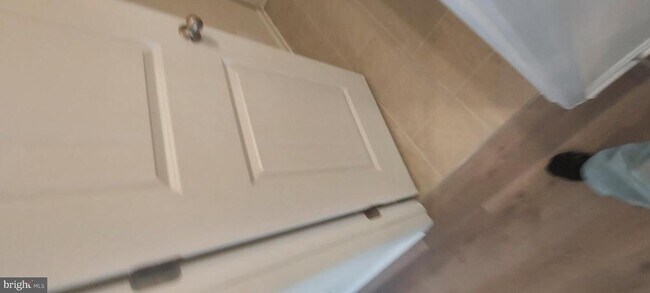 Building Photo - 2576 Hopton Ln