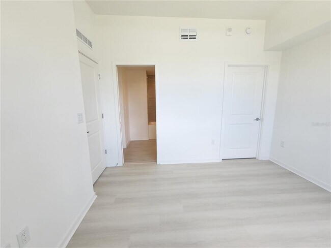 Building Photo - 5579 Millenia Park Blvd