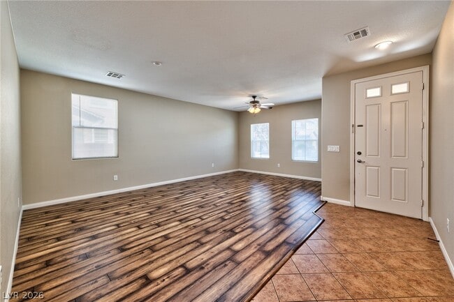 Building Photo - 2116 Mistle Thrush Dr