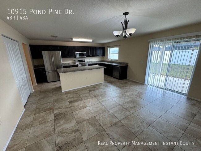 Building Photo - 10915 Pond Pine Dr