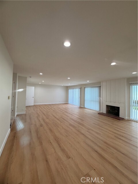 Building Photo - 28027 Ella Rd