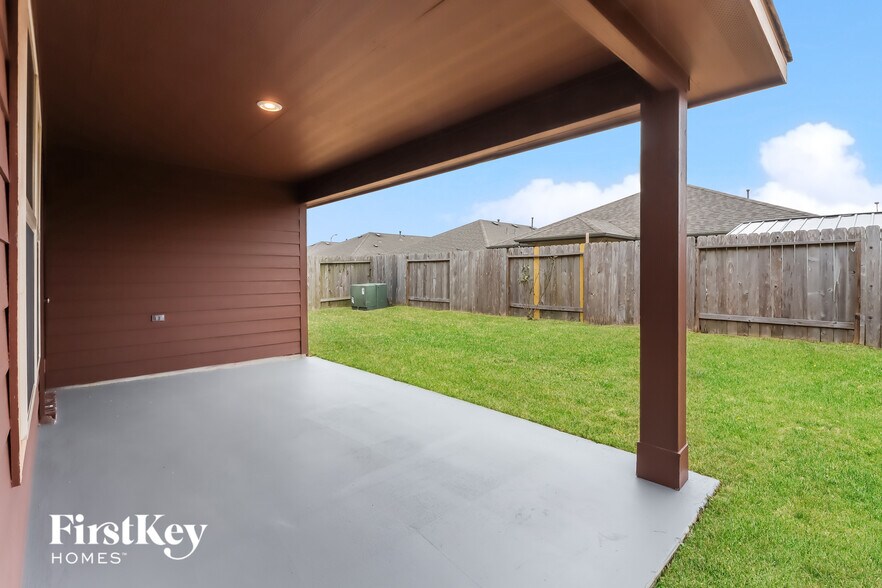 Building Photo - 8114 Gambrel Wy