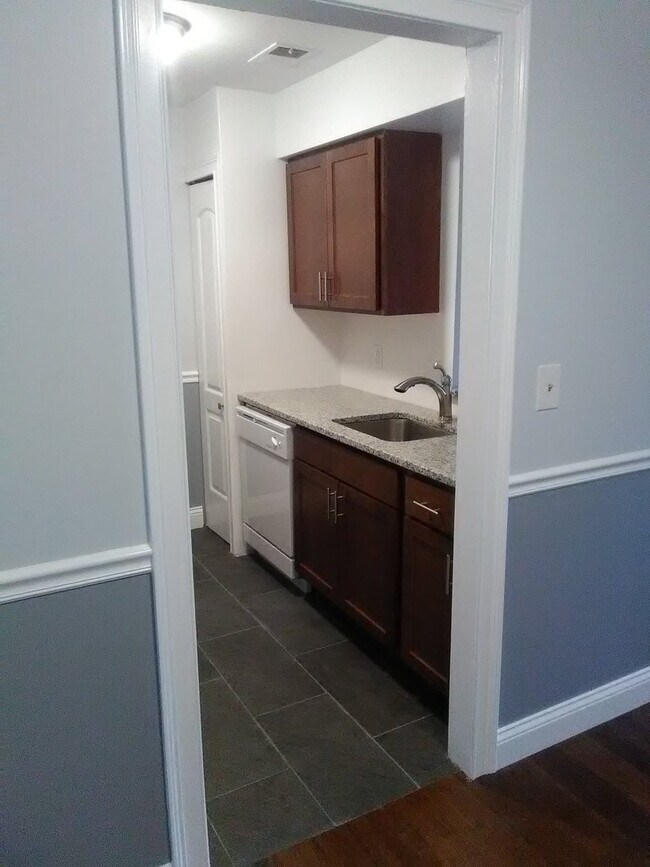 Building Photo - Flo-Mar Terraces