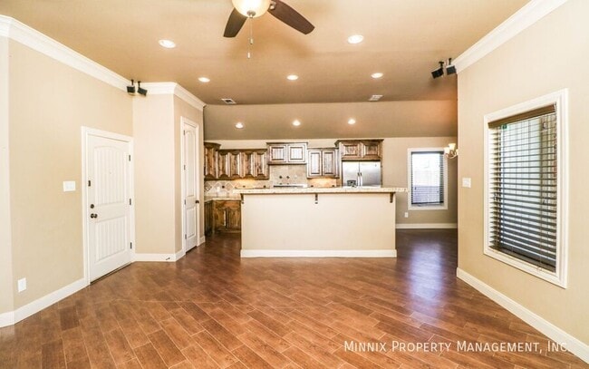 Building Photo - 2023 88th St