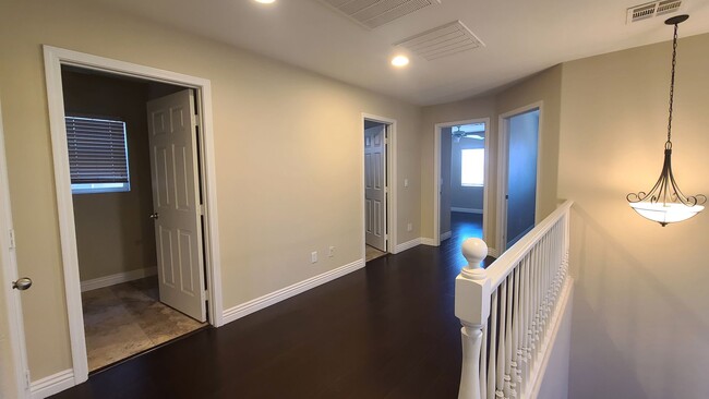 Building Photo - 2 Story home in Southwest Las Vegas