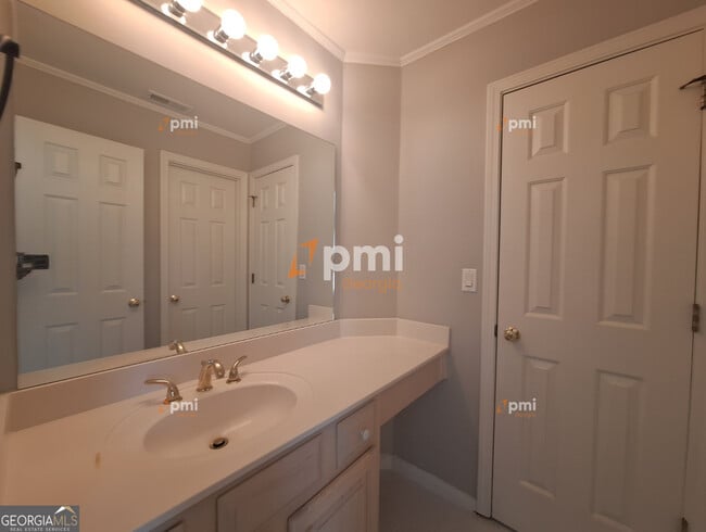 Building Photo - 508 Milledge Gate Dr SE