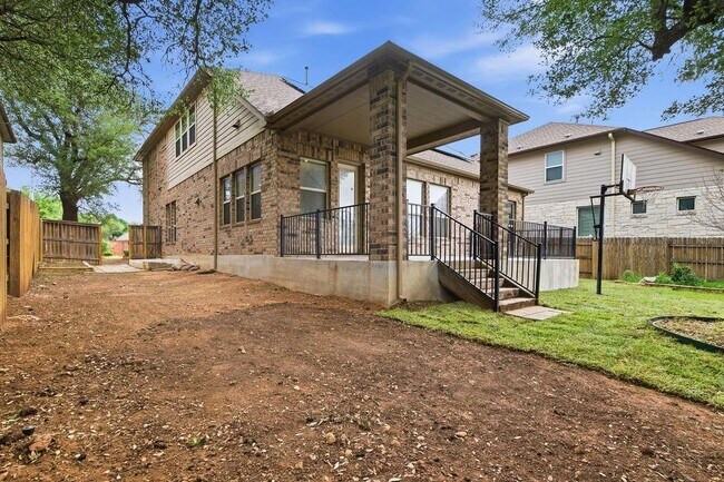 Building Photo - 15004 Iveans Way