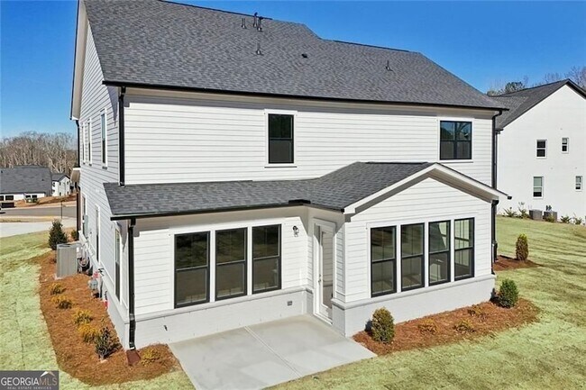 Building Photo - 2815 Medford Dr