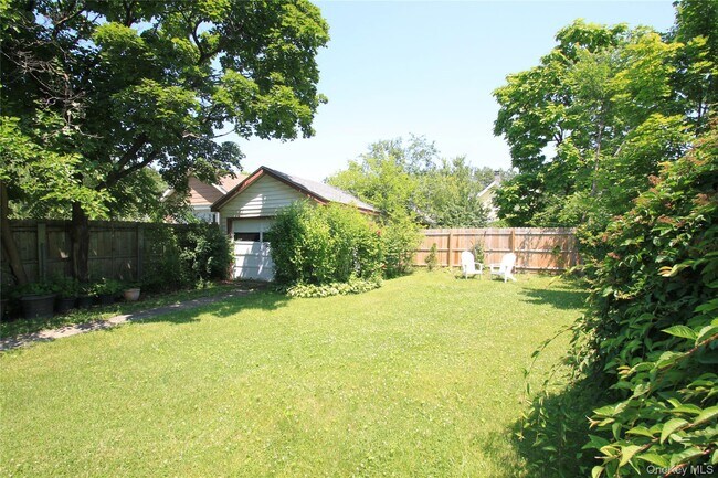Building Photo - 38 Glenwood Blvd