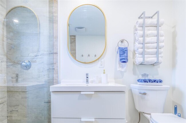 Building Photo - 1762 NW 15th St