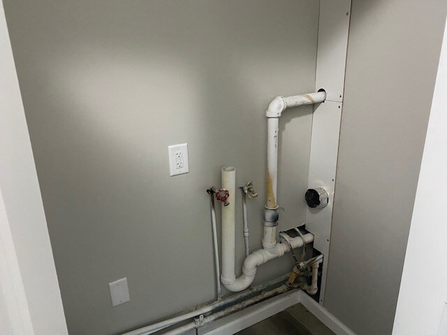 Building Photo - 155 Kirkwood Ave