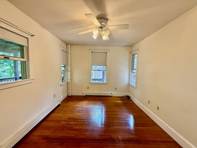 Building Photo - 39 Newtonville Ave