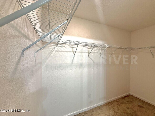 Building Photo - 8704 Lake George Cir W