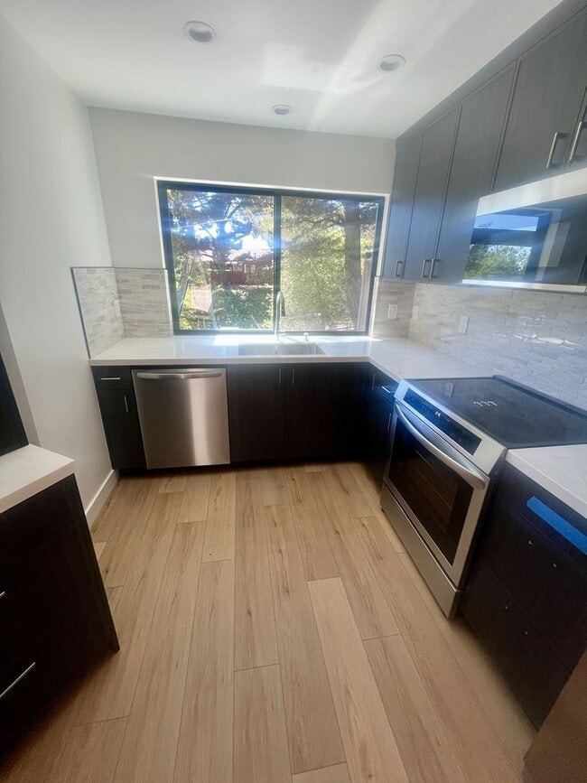 Building Photo - Beautifully Remodeled 4 Bedroom Home