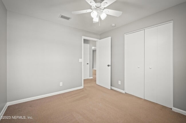 Building Photo - 736 Foxbriar Cove