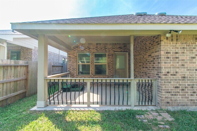 Building Photo - 4639 Sequoia Echo Dr