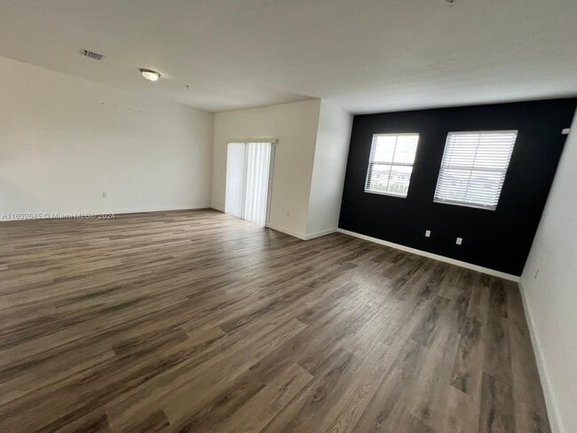 Building Photo - 15650 SW 136th St