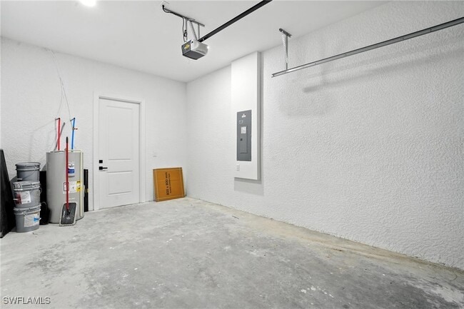 Building Photo - 4881-4883 Leonard Blvd S