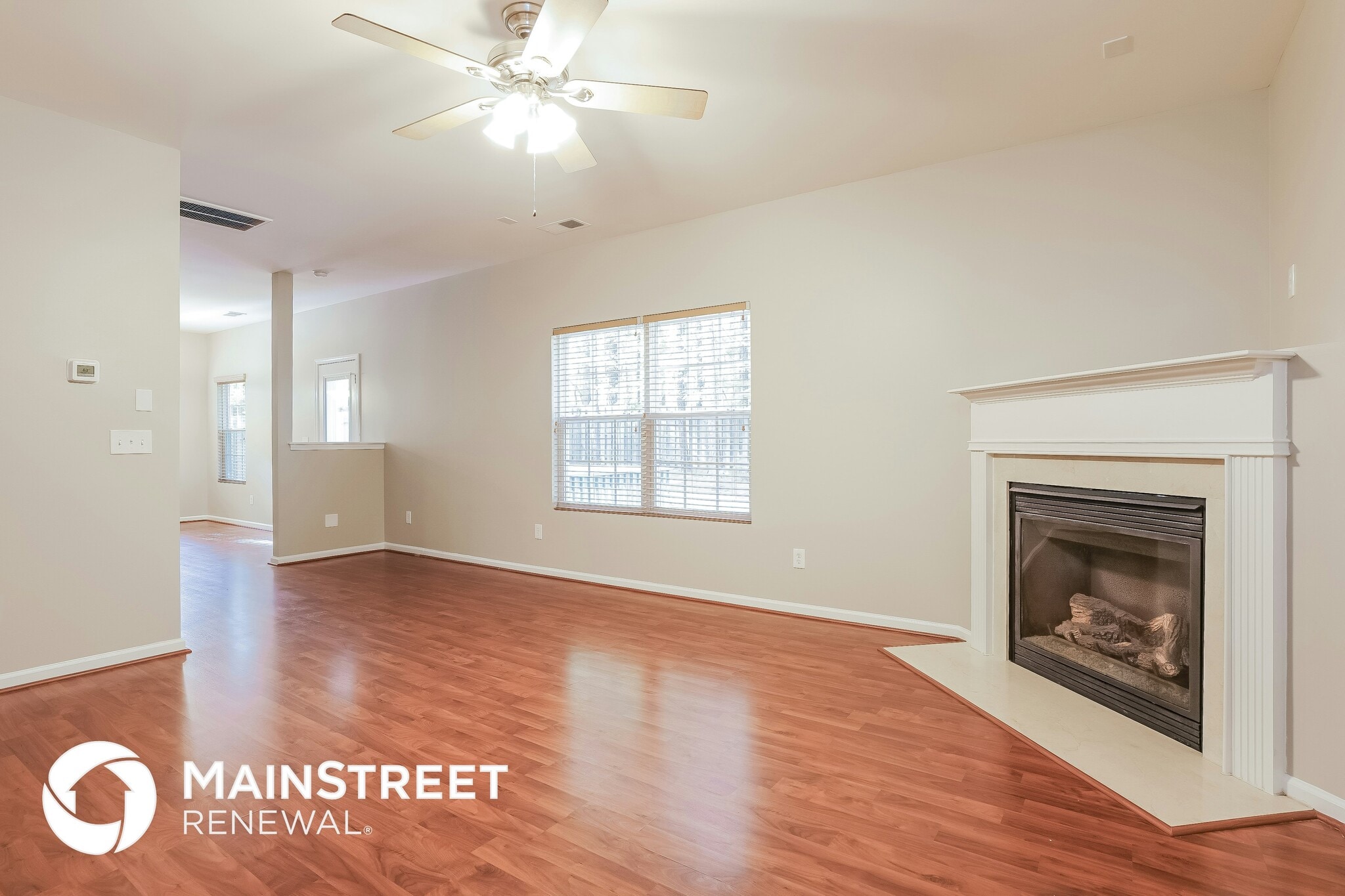 Building Photo - 235 River Hills Dr