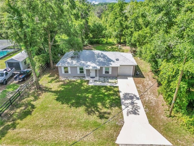 Building Photo - 5936 NW 56th Pl