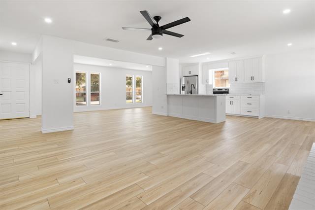 Building Photo - 3620 Wayland Dr