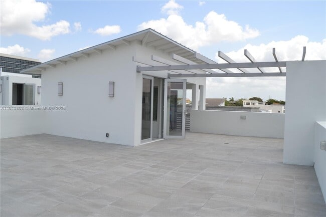 Building Photo - 3350 NW 83rd St