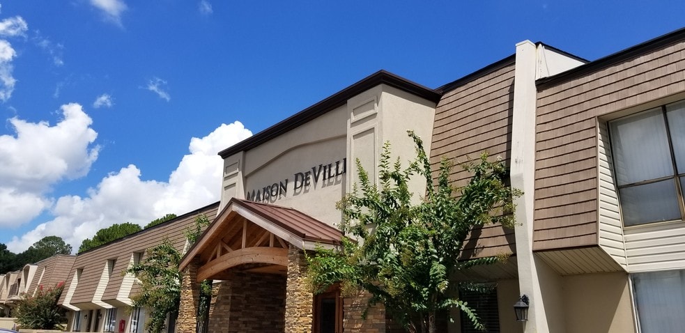 Building Photo - Maison De Ville